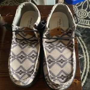 Simply southern (hey dude look alikes)